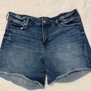 Silver jeans denim shorts. Size 16W. With Stretch. 5” inseam